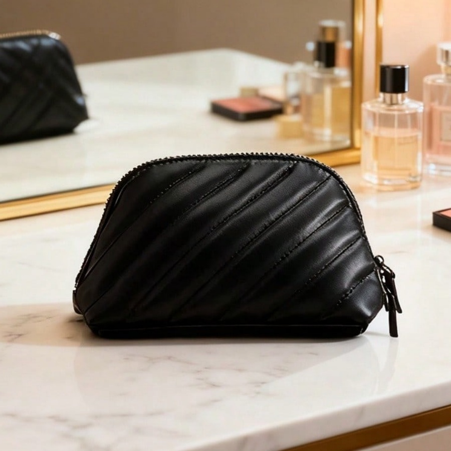 YSL Limited Edition Black Doub - Ysl Beauty Makeup Bag recension och pris